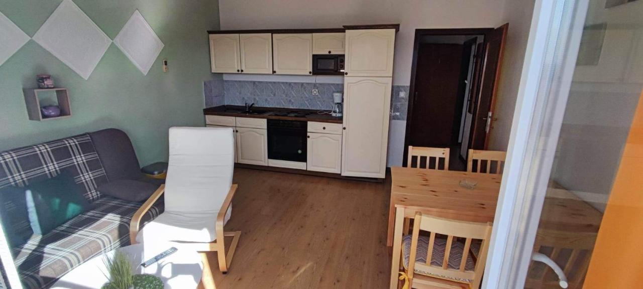 Apartments Berny Sveti Vid-Miholjice エクステリア 写真