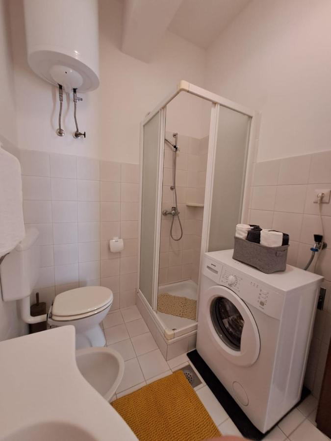 Apartments Berny Sveti Vid-Miholjice エクステリア 写真