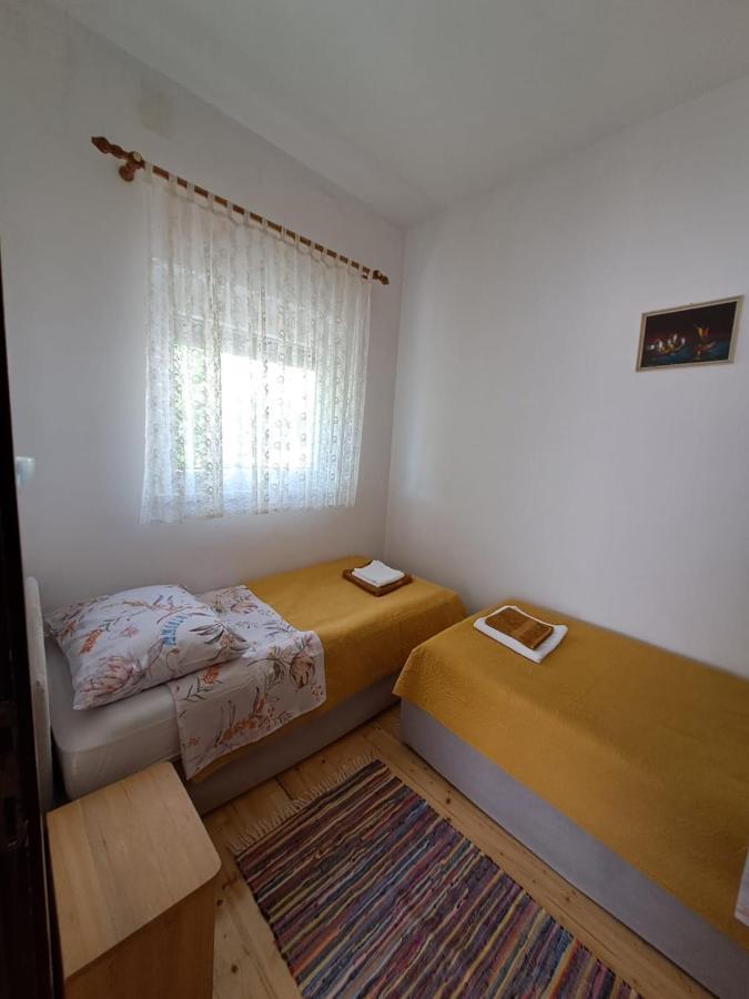 Apartments Berny Sveti Vid-Miholjice エクステリア 写真